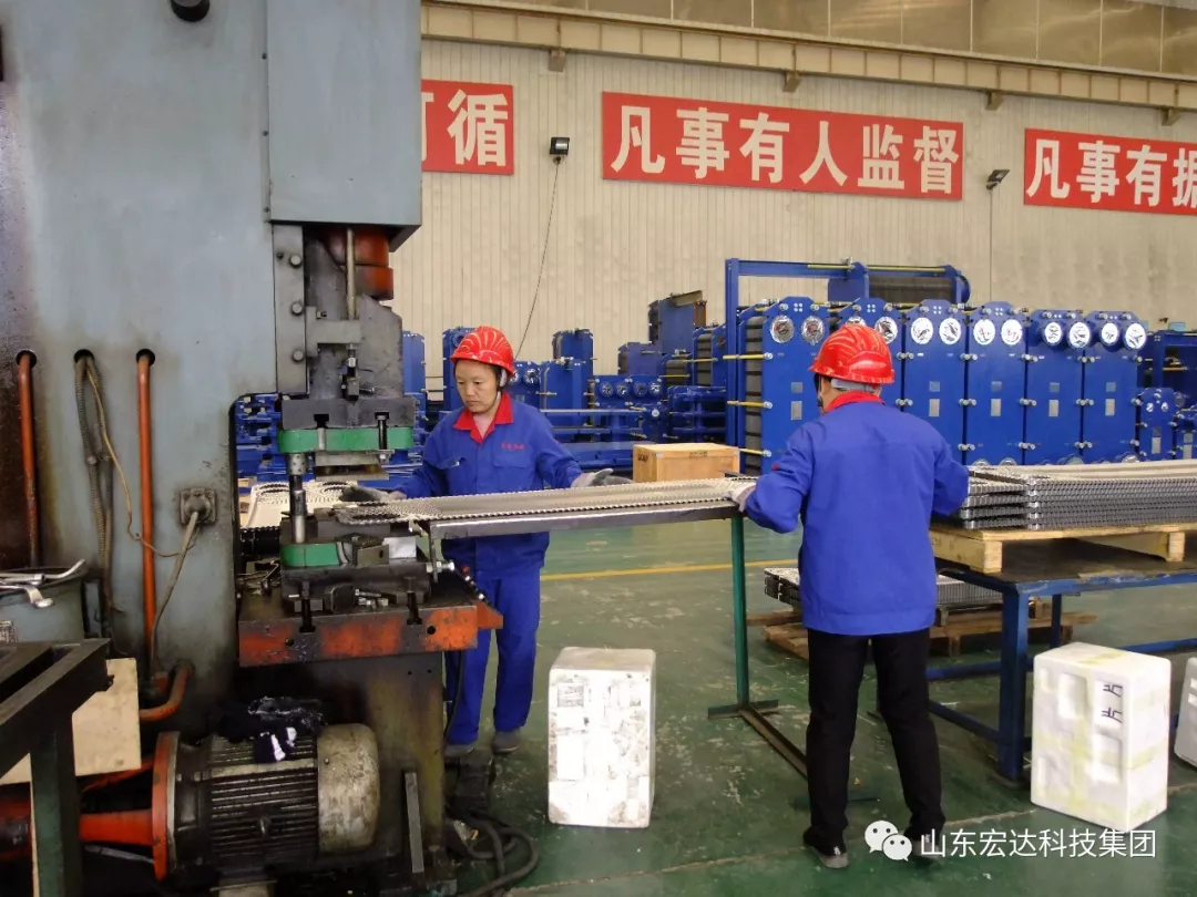 米兰手机版app车间实景