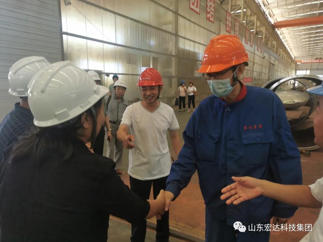 市总工会副主席于虹到米兰手机版app集团调研